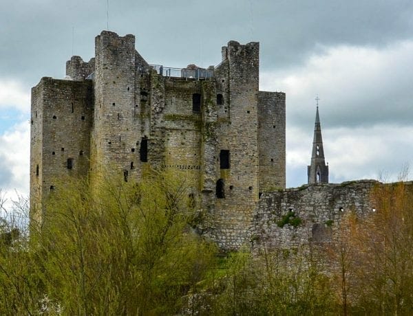 Castle Hunters, Castle Hunters
