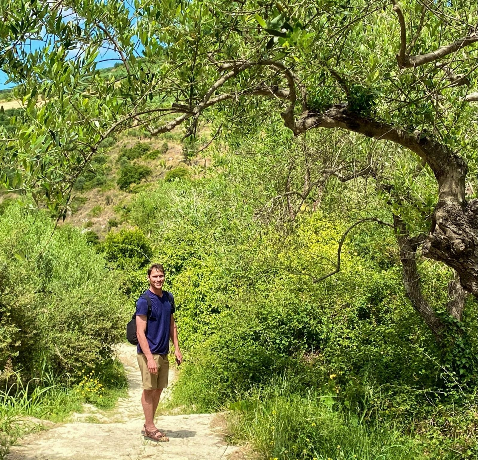 Hike to Fairy Cave