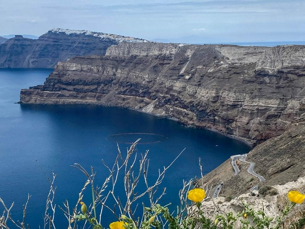 Santorini, Santorini Greece: The Jewel of the Aegean Sea