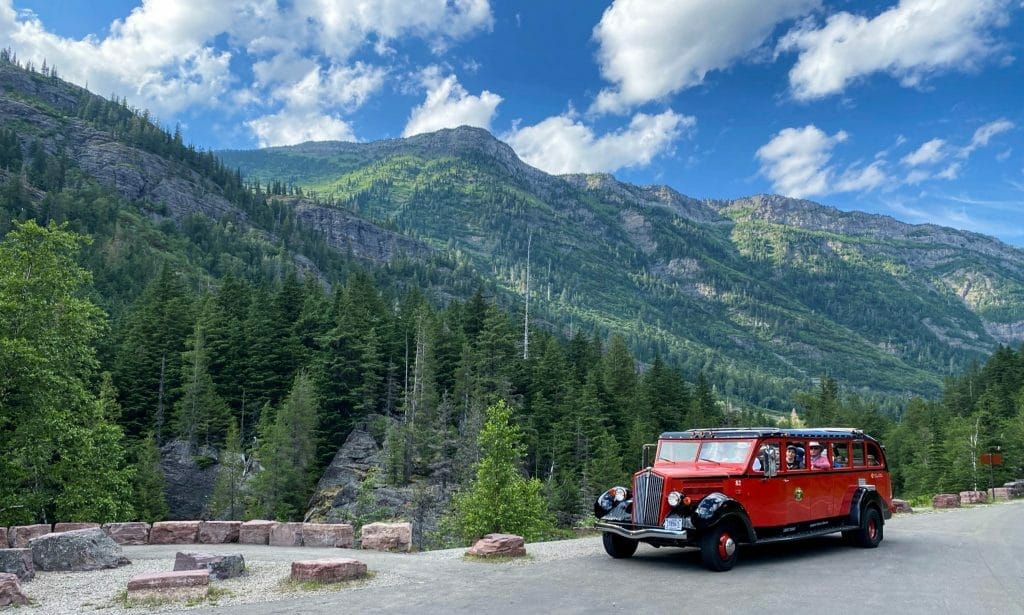 Glacier National Park, Glacier National Park: An Unforgetable Road Trip
