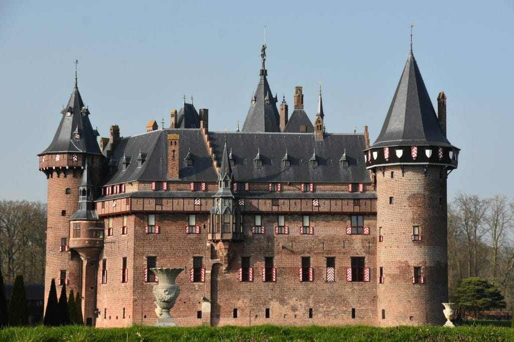 Castles Around the World