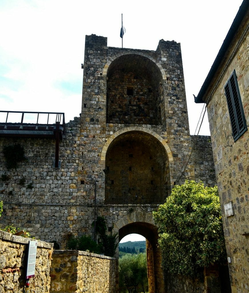 Castello Monteriggioni, Castello Monteriggioni, Tuscany: A Visitor Guide