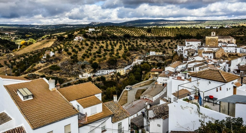 Setenil de las Bodegas, Setenil de las Bodegas: An Andalucia Wonder