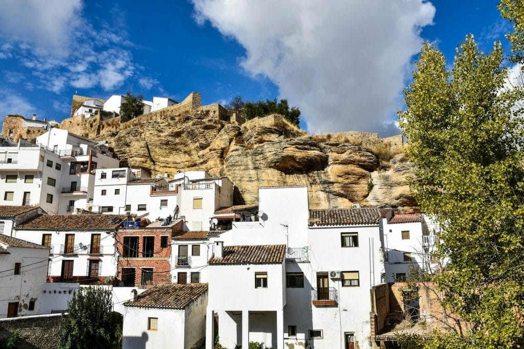 Setenil de las Bodegas, Setenil de las Bodegas: An Andalucia Wonder