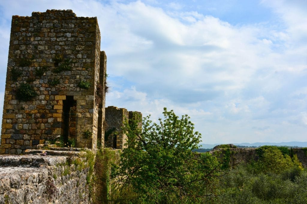Castello Monteriggioni, Castello Monteriggioni, Tuscany: A Visitor Guide