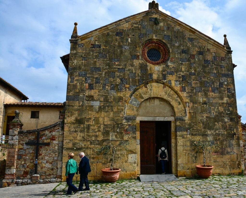 Castello Monteriggioni, Castello Monteriggioni, Tuscany: A Visitor Guide