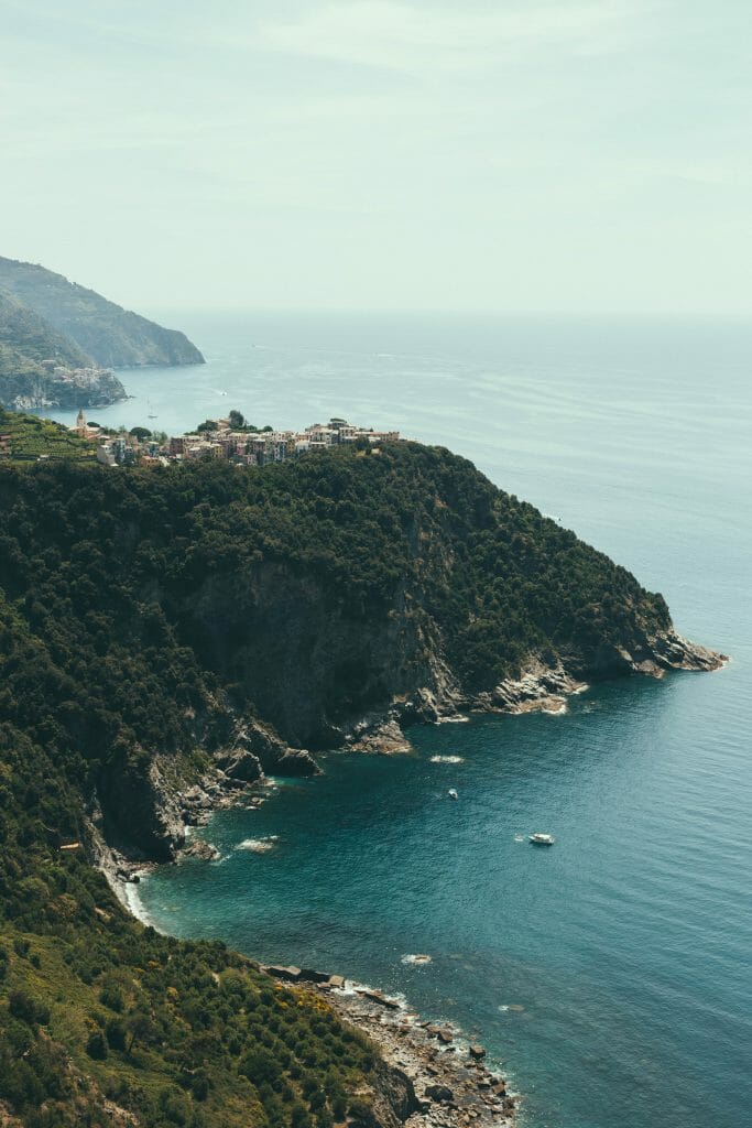 joseph pearson 3YxAZPyBPVw unsplash Corniglia Cinque Terre