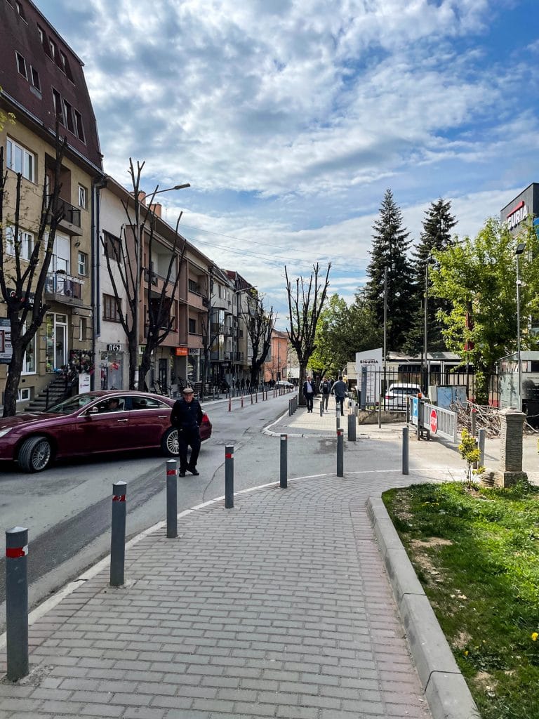 Kosovo, Kosovo: A Traveler’s Guide to the Country