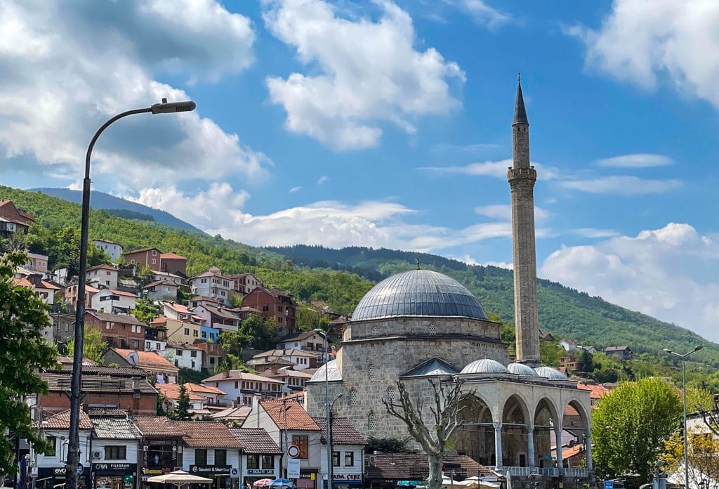 Kosovo, Kosovo: A Traveler’s Guide to the Country