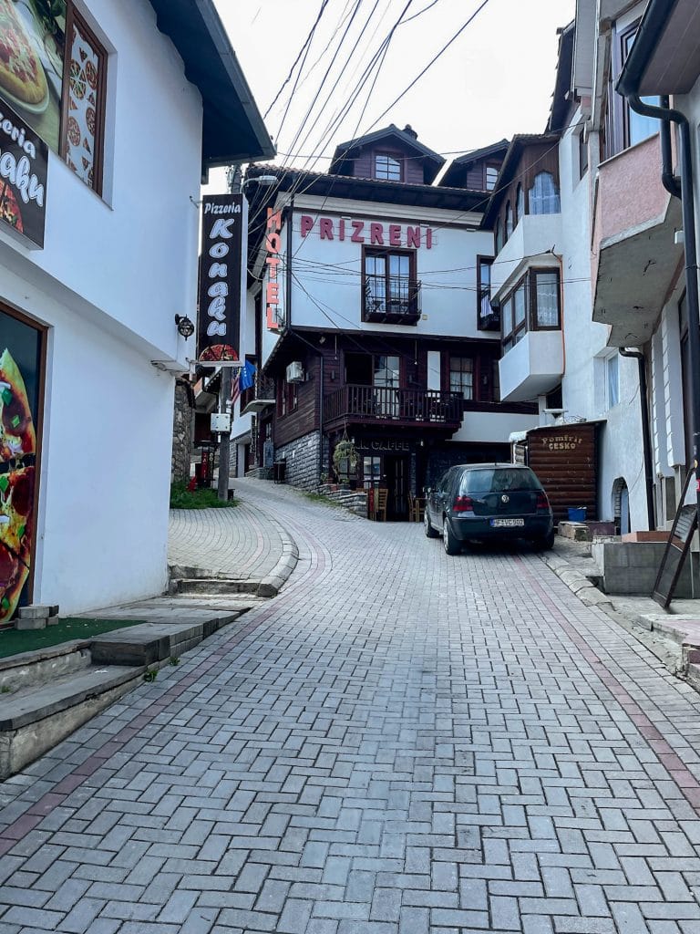 Kosovo, Kosovo: A Traveler’s Guide to the Country