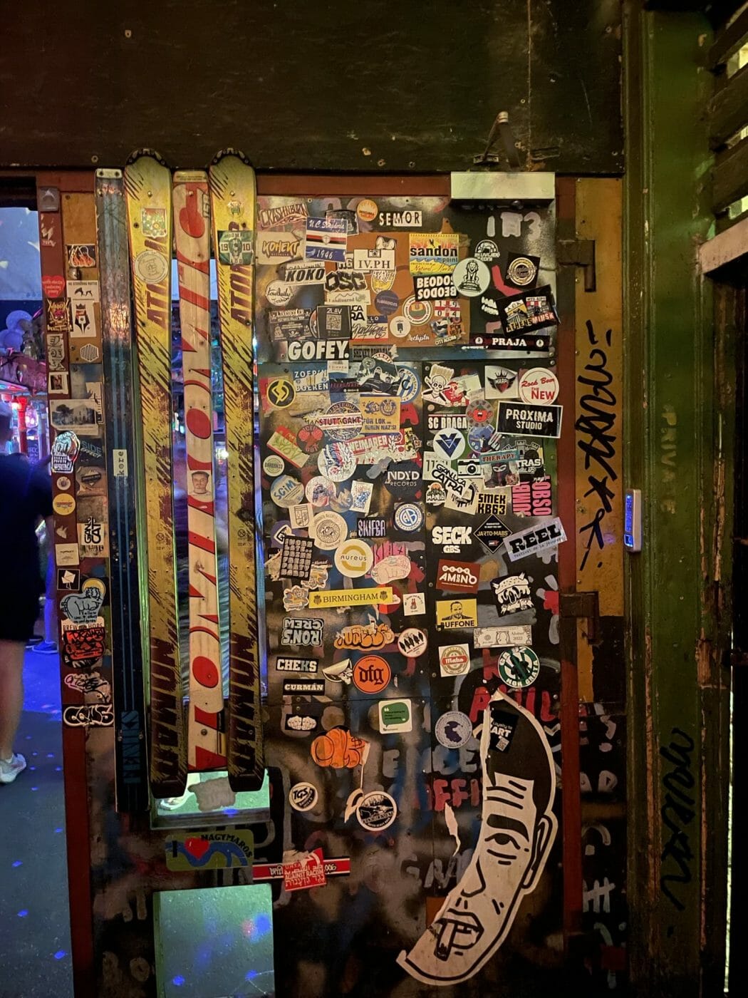 Ruin Bar