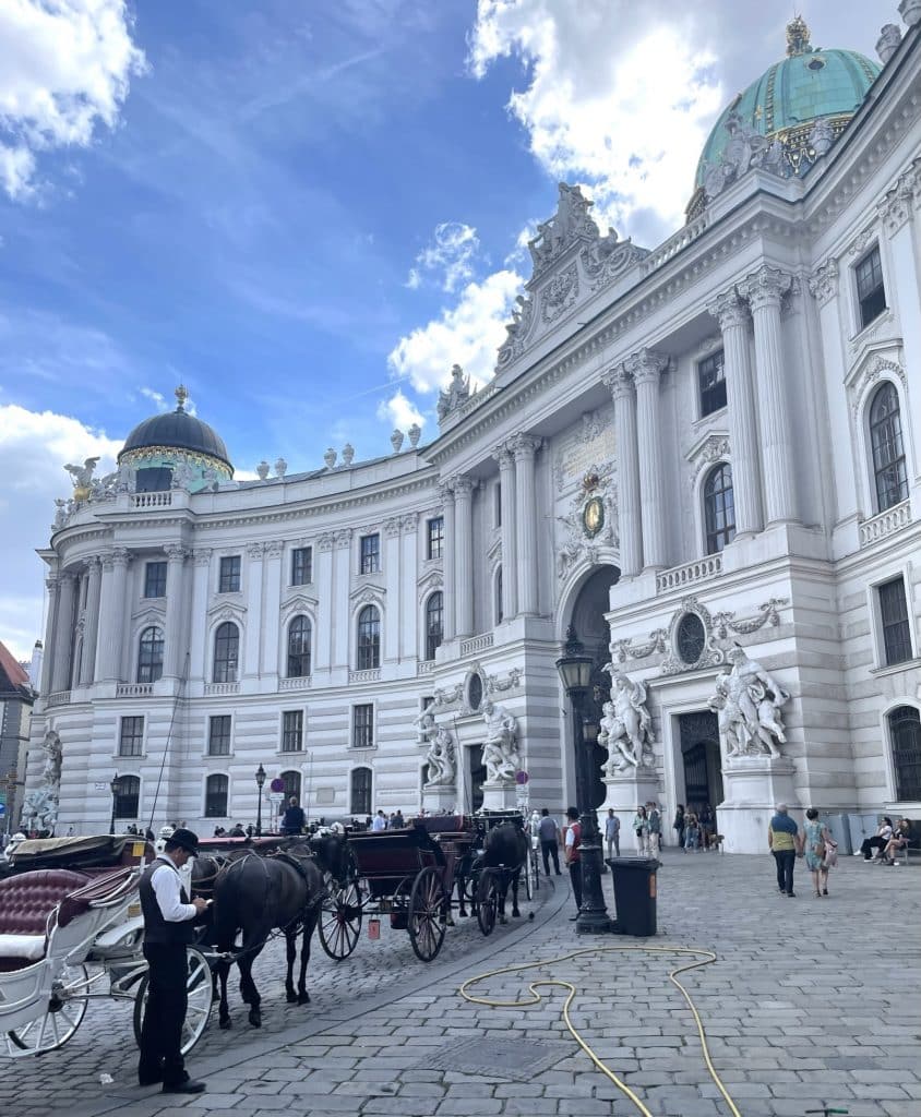 Vienna, Unveiling Vienna: A City of Culture and Elegance