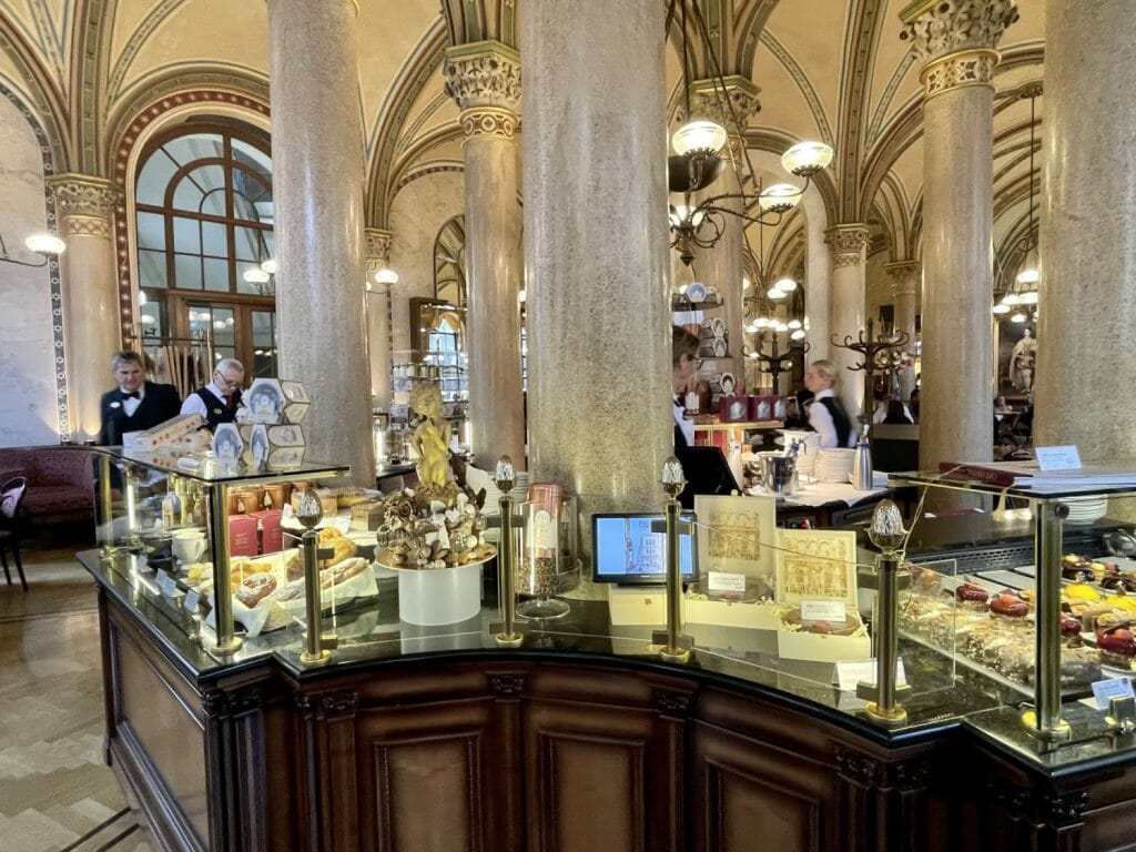Cafe Central