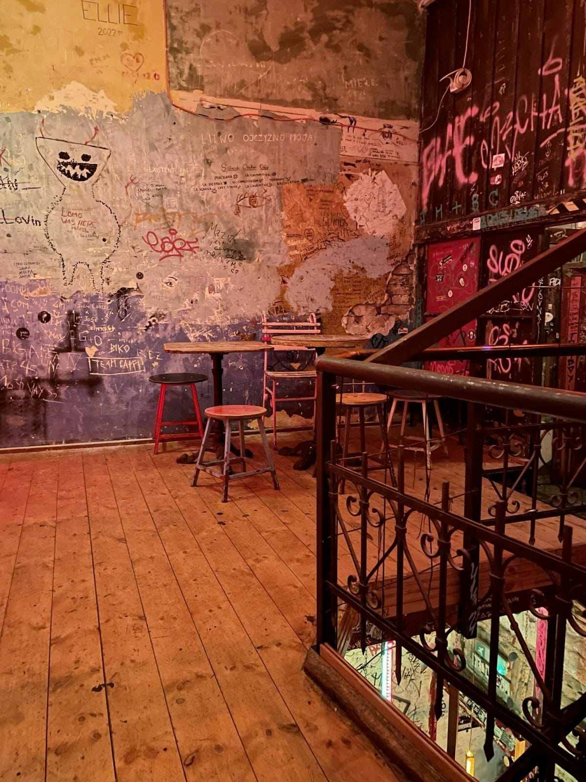 Ruin Bar
