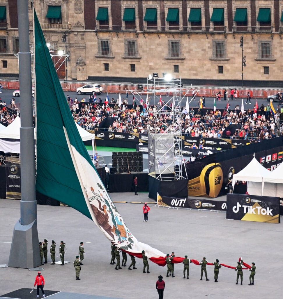 Zocalo Plaze