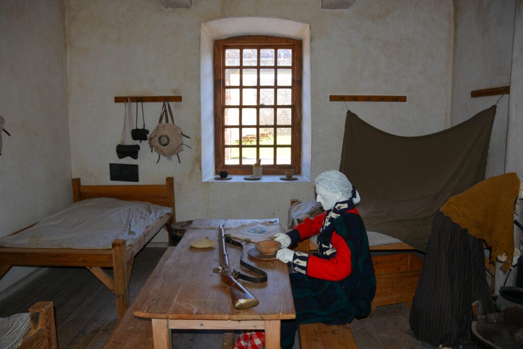 Fort George, Fort George Visitor Guide: Historic Scotland