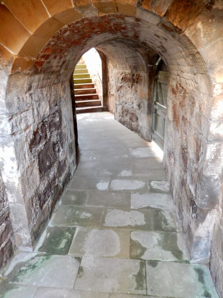 Fort George, Fort George Visitor Guide: Historic Scotland