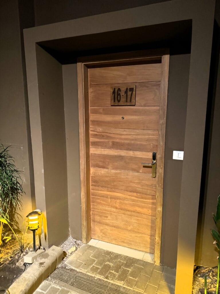 Room entry Hotel Boutique Lagarta Lodge