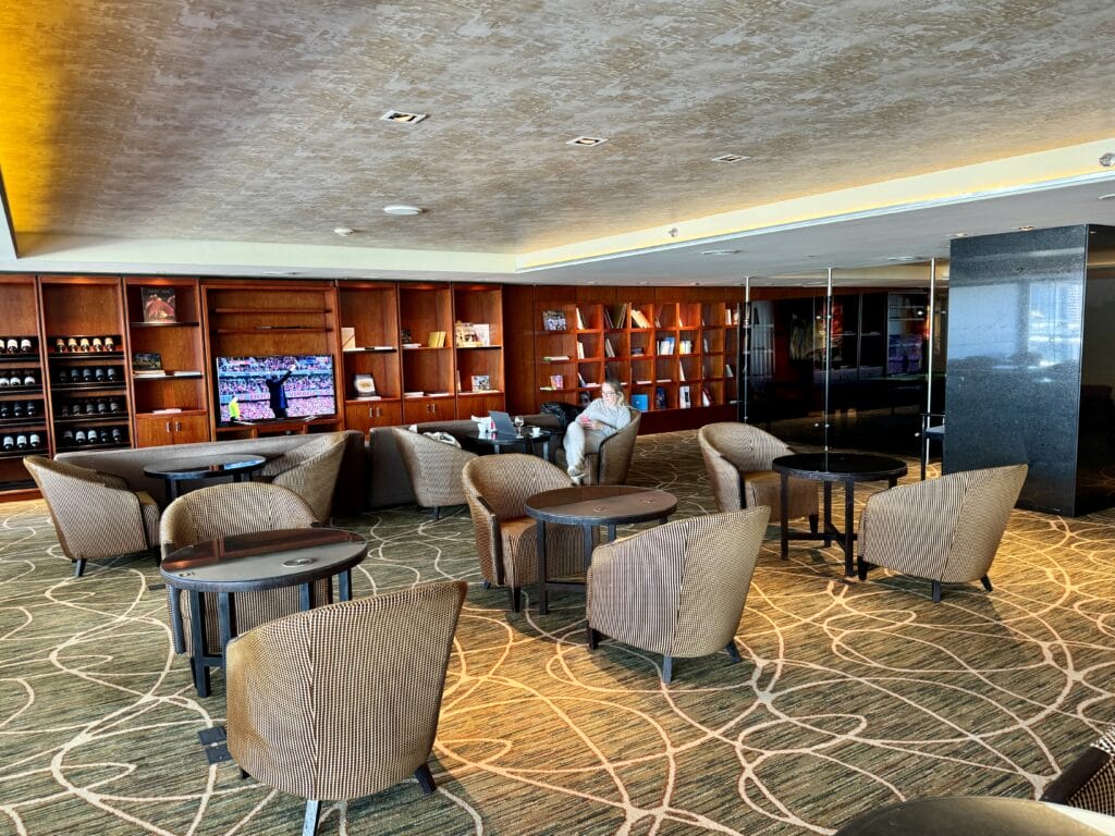 Executive Lounge