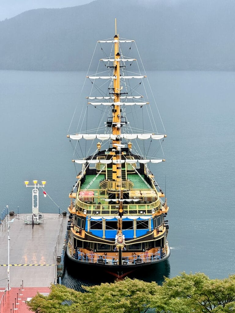 Hakone Circut Pirate Boat