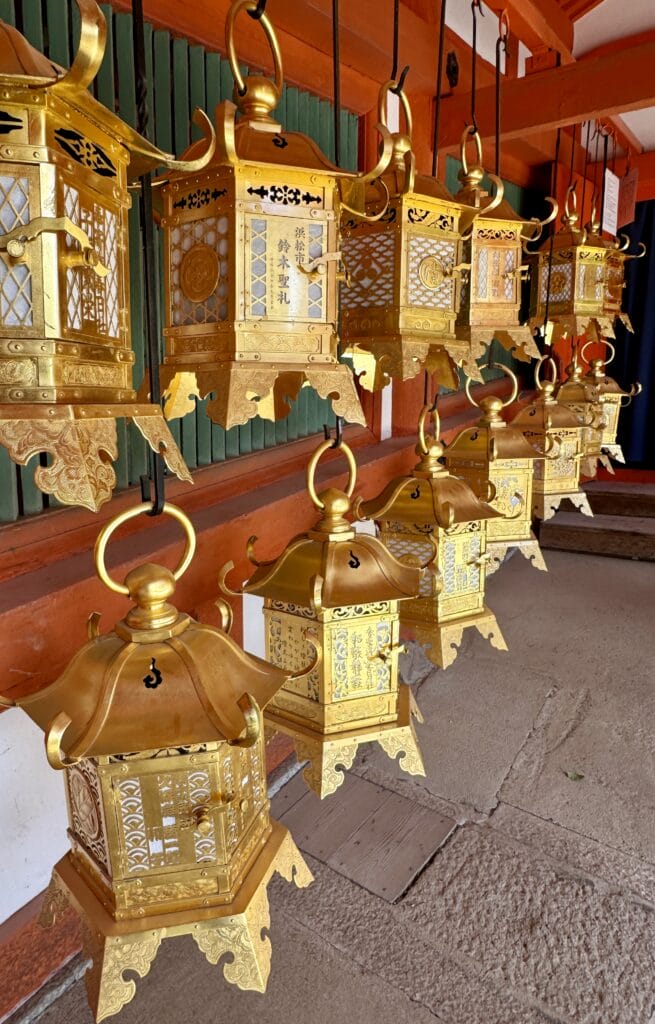 Gold Lanterns