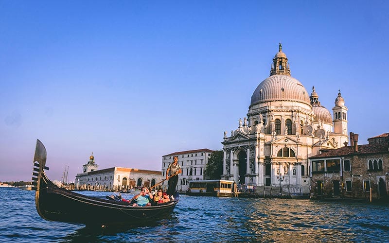 Kid-Friendly Countries For Travel, Top 10 Kid-Friendly Countries for Travel
