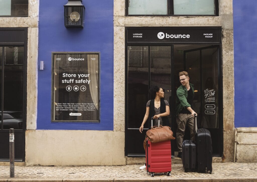 Singapore, Exploring Singapore During a Long Layover with Bounce Luggage Storage