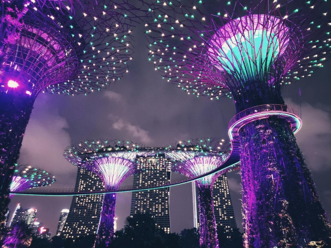 Singapore, Exploring Singapore During a Long Layover with Bounce Luggage Storage