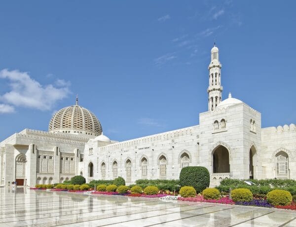 sultan qaboos grand mosque