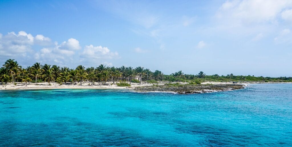 Island Hopping in Caribbean, Island Hopping on a Caribbean Cruise: The Ultimate Family Vacation