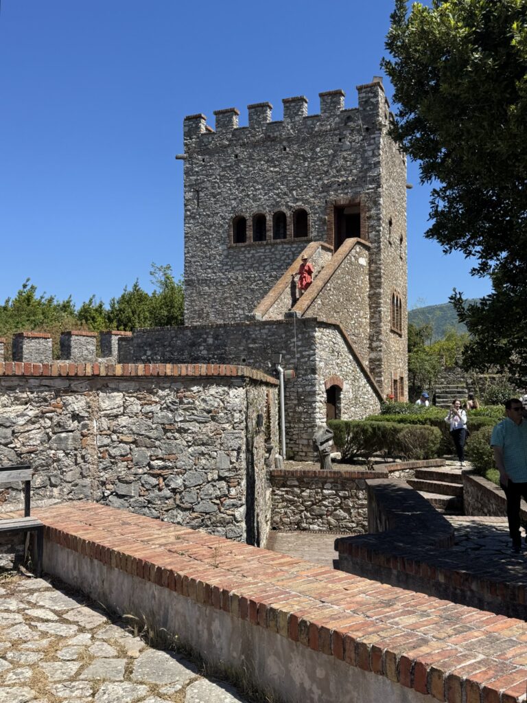 Castles Around the World, Castles Around The World: Our Curated List