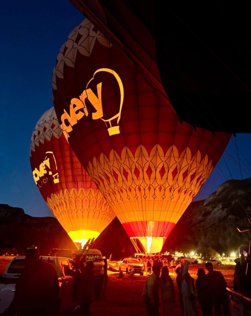 Filling balloons