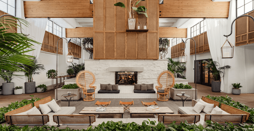 TSR LobbyFireplace 1700x880