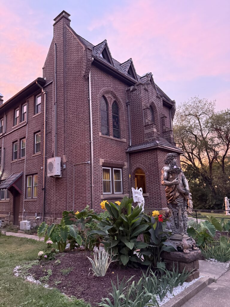 The Château Connellsville