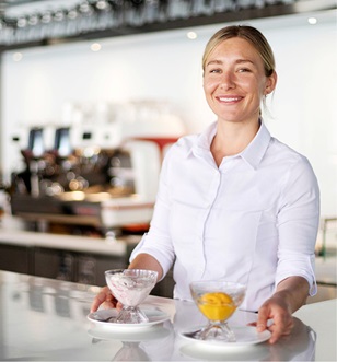 ECYC Emerald Azzurra Aqua Pool Cafe