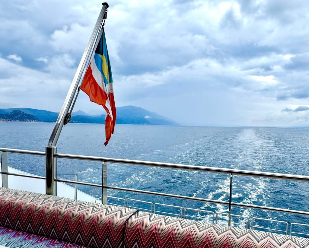 Emerald Azzurra