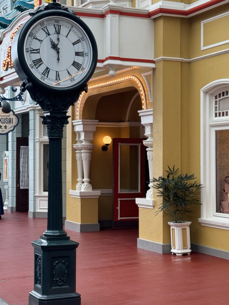 Tokyo Mainstreet Disney
