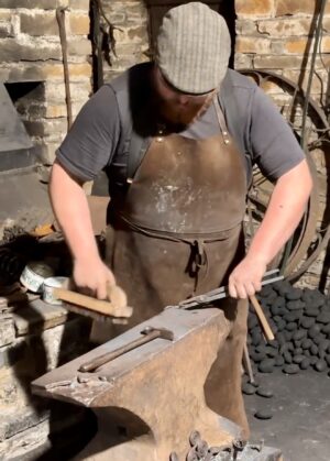 Bunratty Castle, Travel Through History at Bunratty Castle & Folk Park