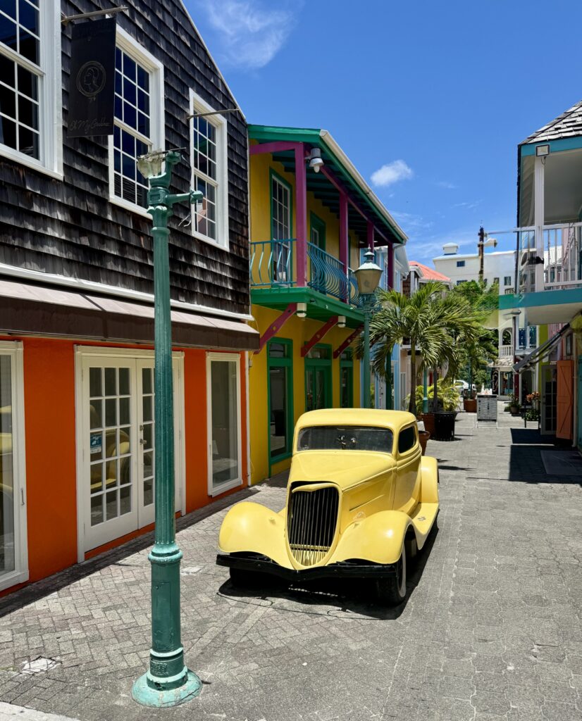 Sint Maarten, Sint Maarten & Saint Martin Travel Guide
