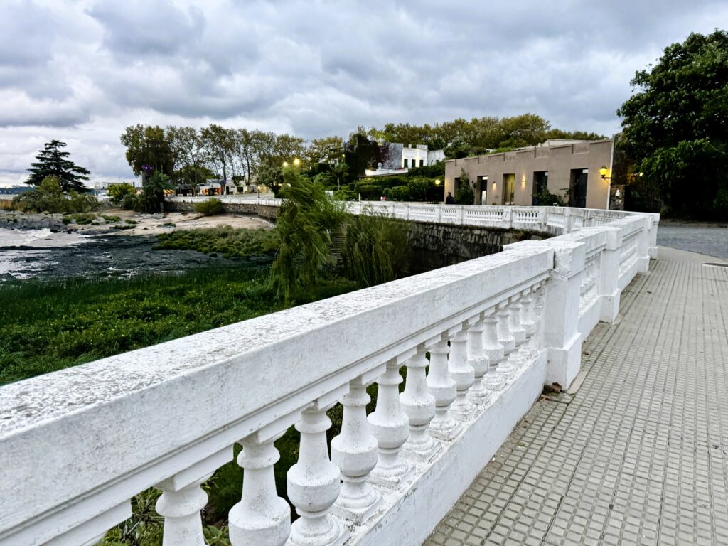 Riverfront walkway