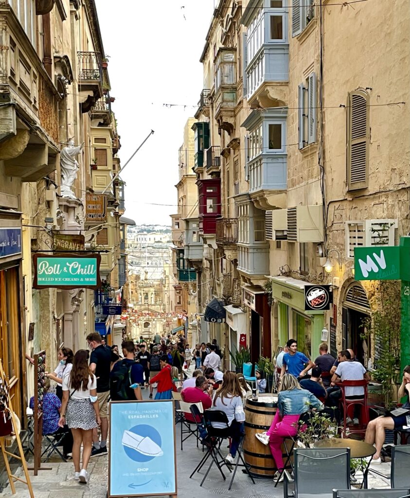 Dining in Valletta