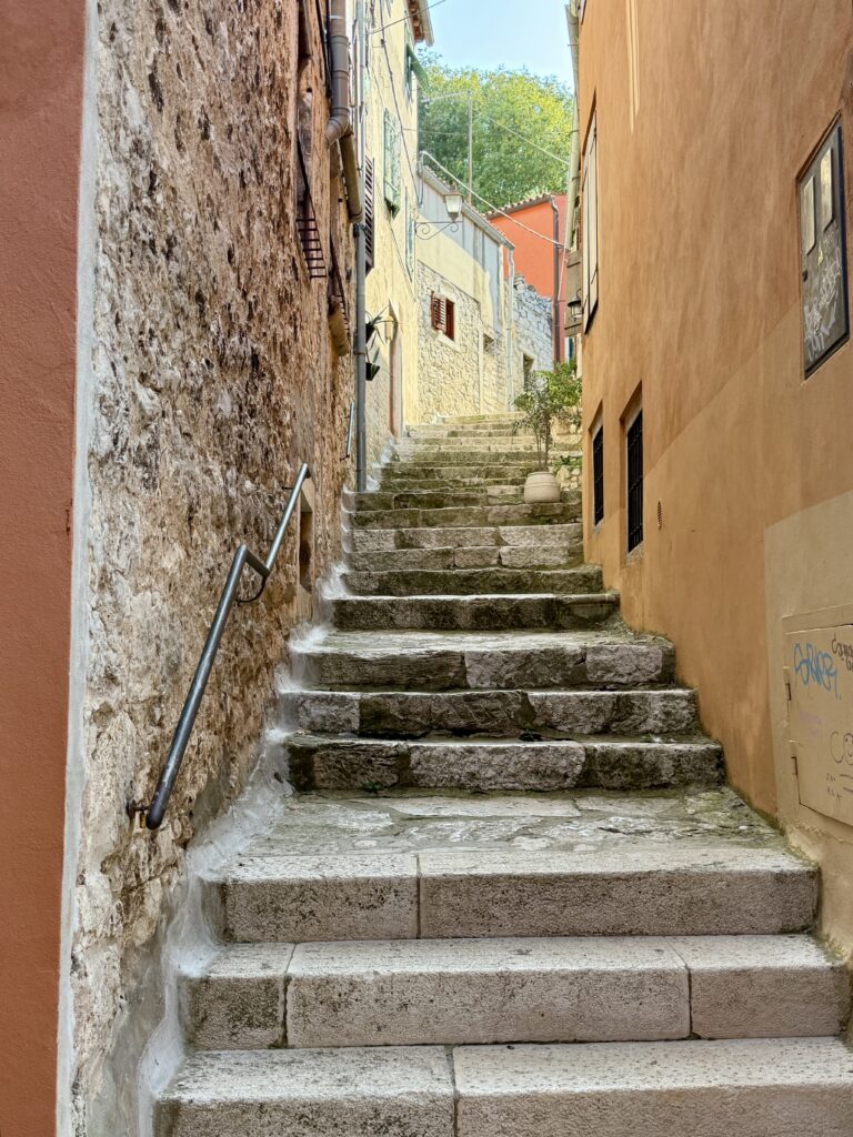 Steps come in handy at time in Rovinj