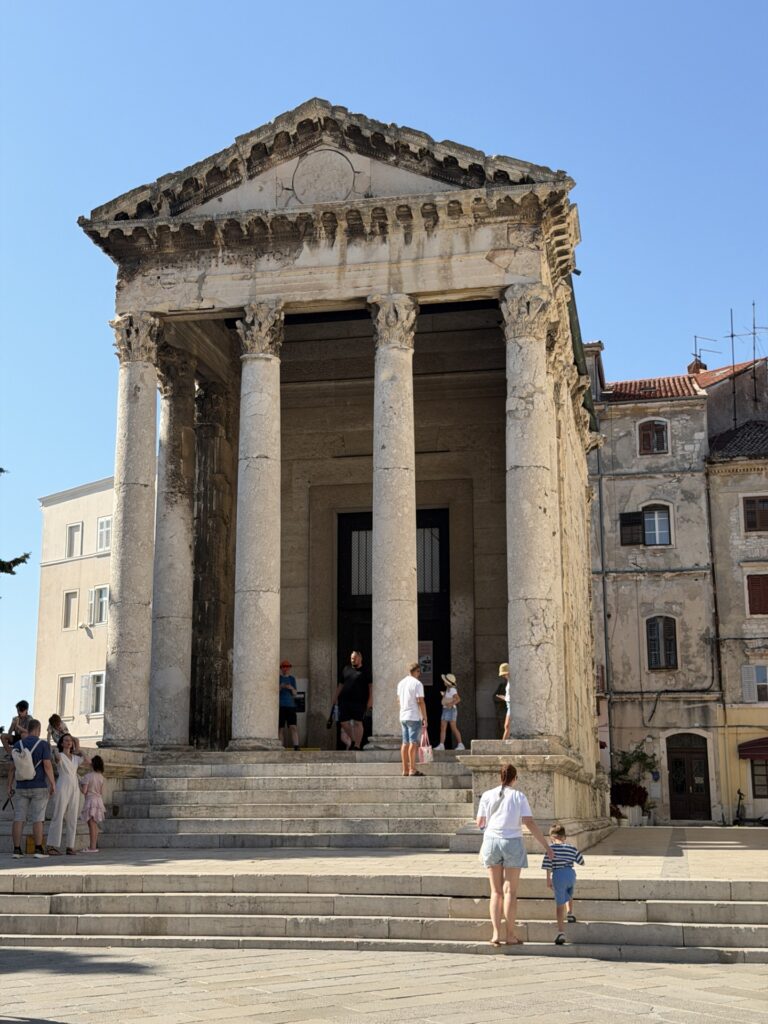 Pula